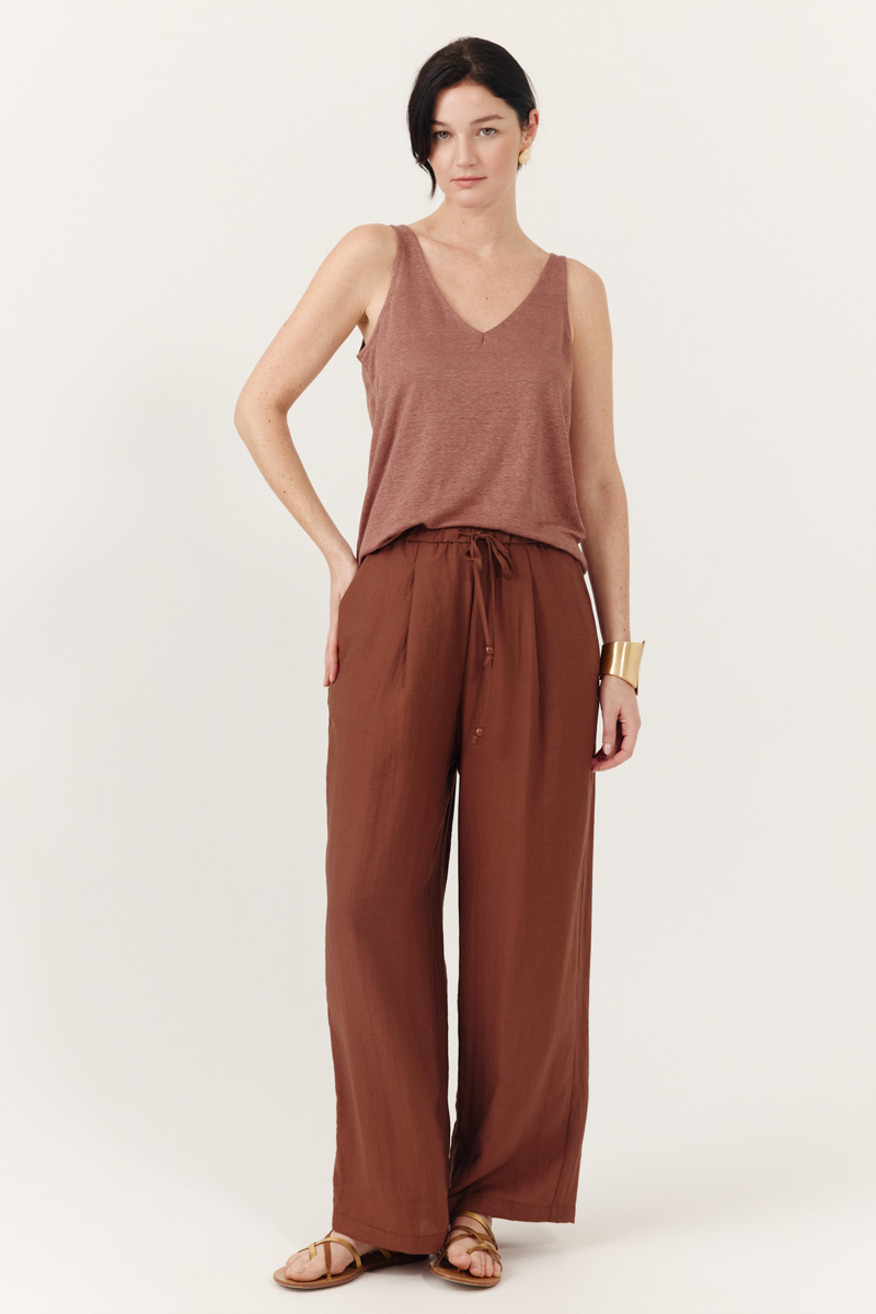 TOP OLVIANE COLOR MARRÓN CLARO 2